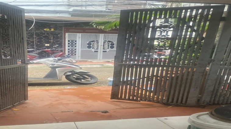 CHO THUÊ NHÀ NGÕ Ô TÔ TÂN MAI, 60M2, 2 TẦNG, 2 NGỦ, Ở GĐ, NHÓM ĐI LÀM 6 NGƯỜI.